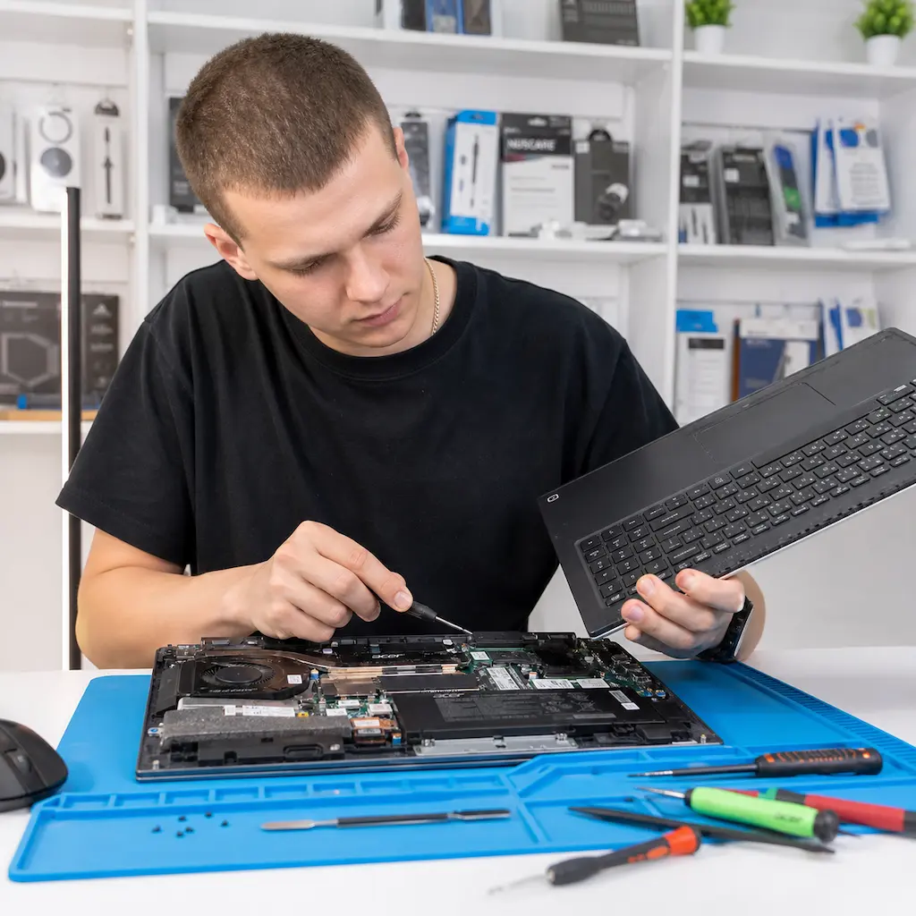 заменить клавиатуру на ноутбуке Acer в Хабаровске